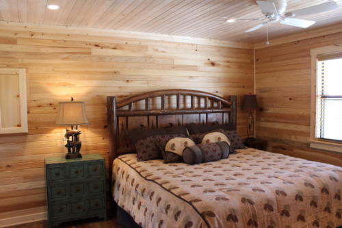 Rivers Edge Cabin 34